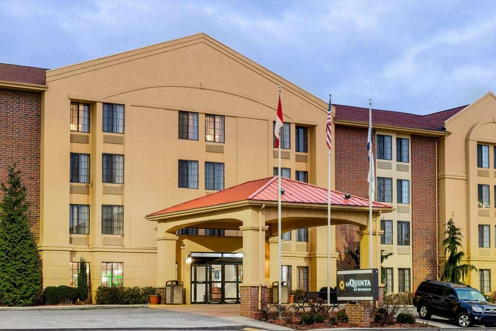 La Quinta Inn & Suites - New River Gorge National Park Summersville Extérieur photo