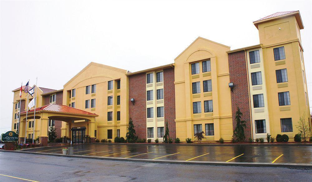 La Quinta Inn & Suites - New River Gorge National Park Summersville Extérieur photo