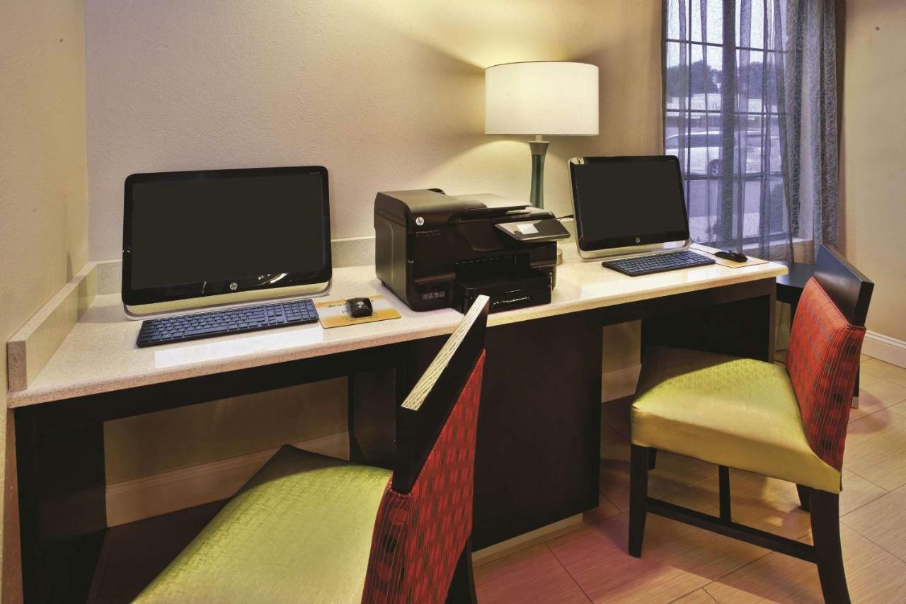 La Quinta Inn & Suites - New River Gorge National Park Summersville Extérieur photo