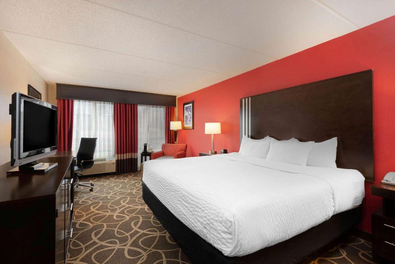 La Quinta Inn & Suites - New River Gorge National Park Summersville Extérieur photo