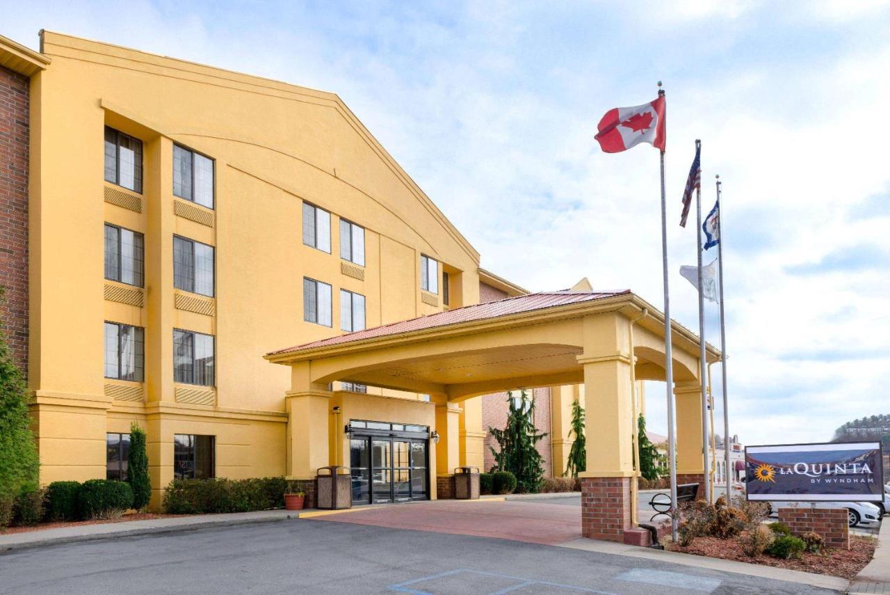 La Quinta Inn & Suites - New River Gorge National Park Summersville Extérieur photo