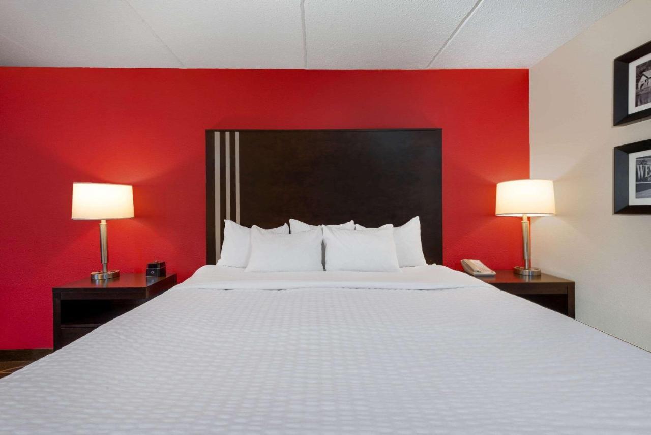 La Quinta Inn & Suites - New River Gorge National Park Summersville Extérieur photo
